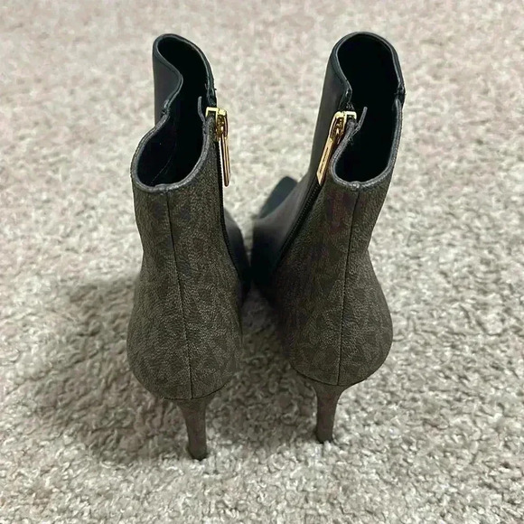 Michael Kors - Picture 6 of 10